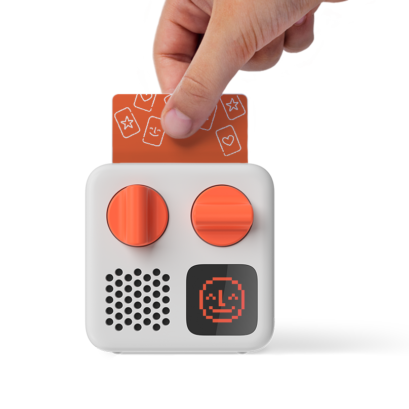 Yoto Mini + Daniel Tiger's Neighborhood Bundle